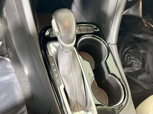 Used 2021 Buick Encore GX Select w/ Experience Buick Package image 16