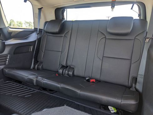 Used 2019 GMC Yukon SLT w/ Open Road Package RWD image 45