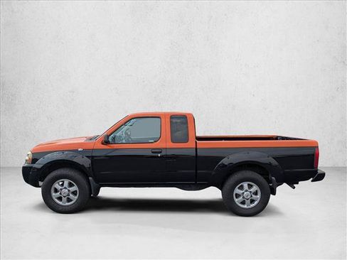 Used 2003 Nissan Frontier SVE AWD/4WD image 8