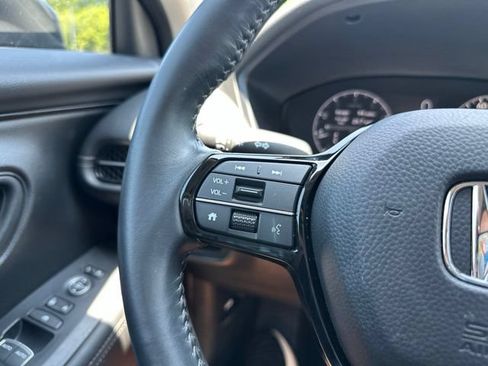 Used 2023 Honda HR-V EX-L image 23