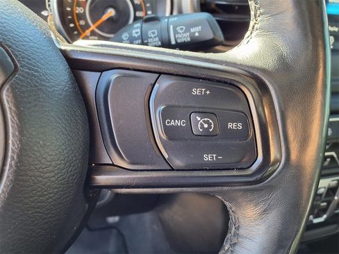 Used 2019 Jeep Wrangler Unlimited Sport S image 24