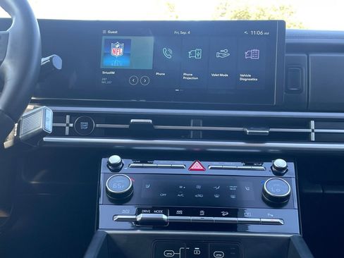 Used 2025 Hyundai Santa Fe SEL image 56