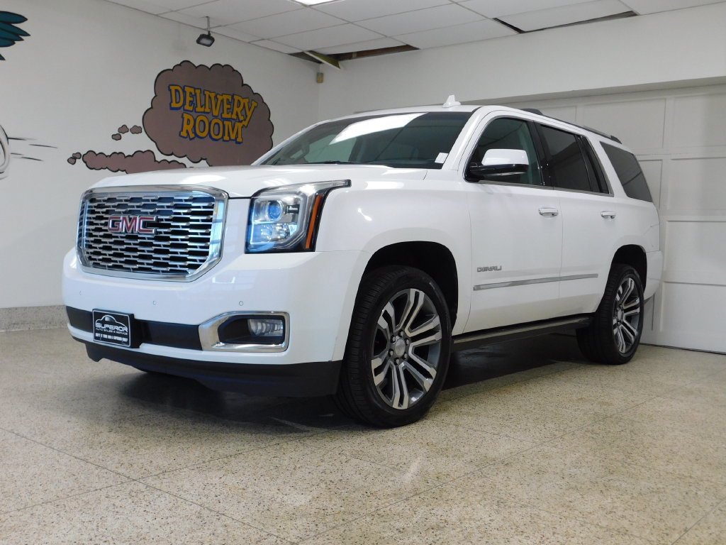 Used 2019 GMC Yukon Denali w/ Denali Ultimate Package AWD/4WD image 1