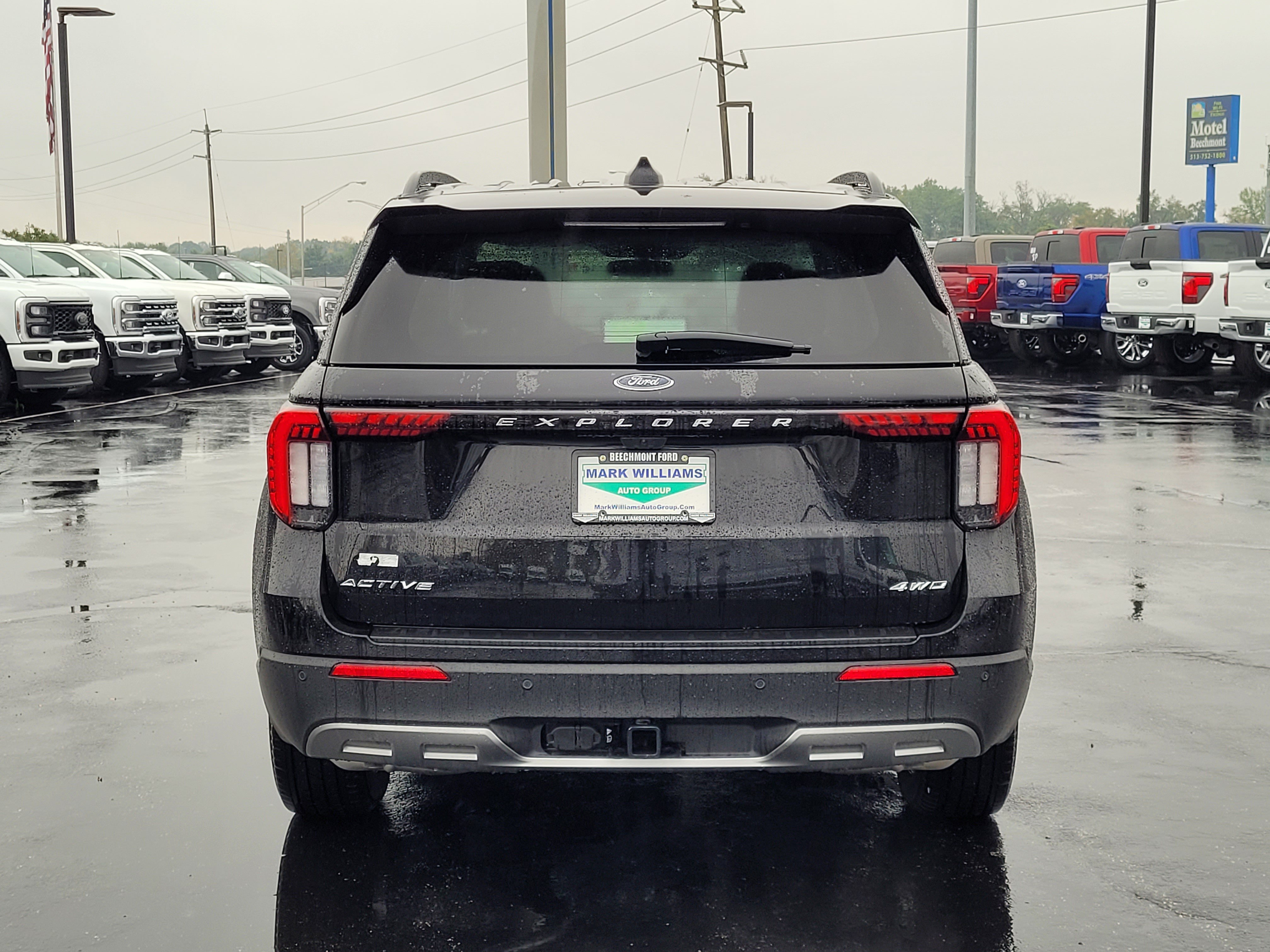 New 2026 Ford Explorer Active w/ Active Comfort Package AWD/4WD image 5