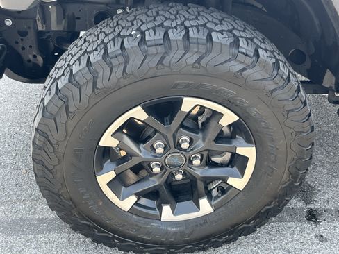 Used 2024 Jeep Wrangler Unlimited Rubicon 4xe AWD/4WD image 14