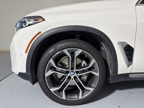 Used 2024 BMW X5 sDrive40i w/ Parking Assistance Package RWD image 9