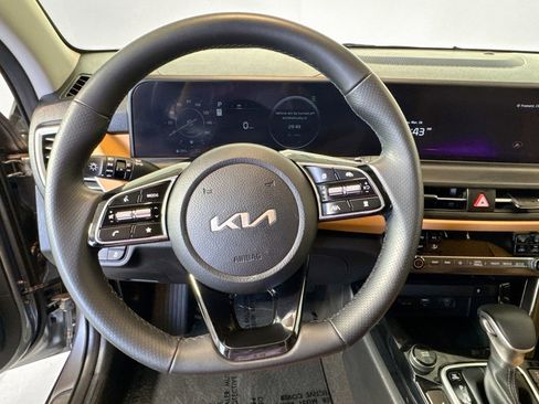 Used 2024 Kia Seltos SX image 11