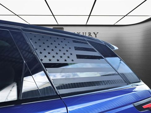 Used 2019 Land Rover Range Rover Sport SVR image 18