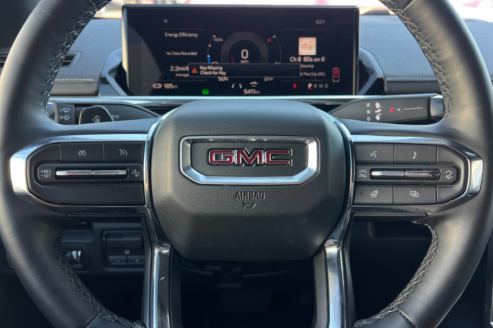 Used 2026 GMC Sierra EV Elevation w/ LPO, Elevation Dark Package AWD/4WD image 33