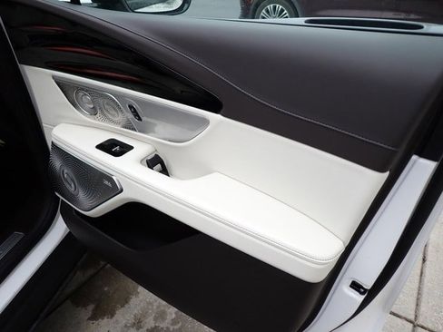 New 2026 Lincoln Nautilus Black Label image 35