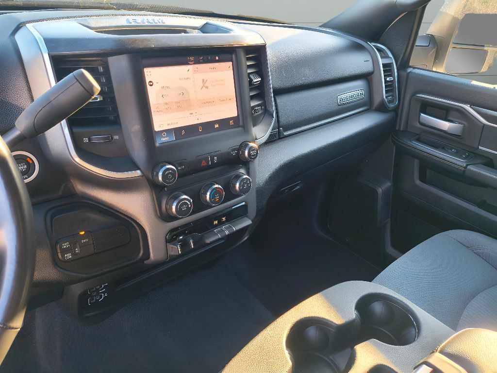 Used 2024 RAM 3500 Big Horn AWD/4WD image 19