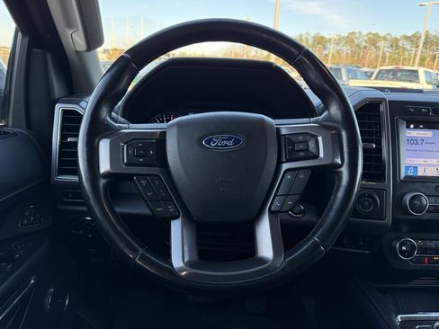 Used 2019 Ford Expedition Max Platinum image 14