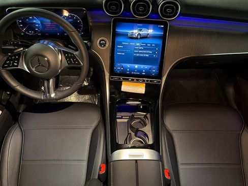 New 2027 Mercedes-Benz GLC 300 image 12