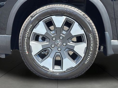 New 2026 Honda Pilot Touring image 11