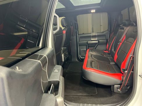 Used 2018 Ford F150 Lariat w/ Equipment Group 502A Luxury AWD/4WD image 23