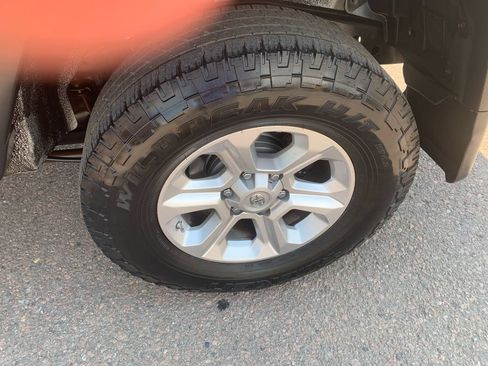 Used 2007 Toyota FJ Cruiser 4WD image 19