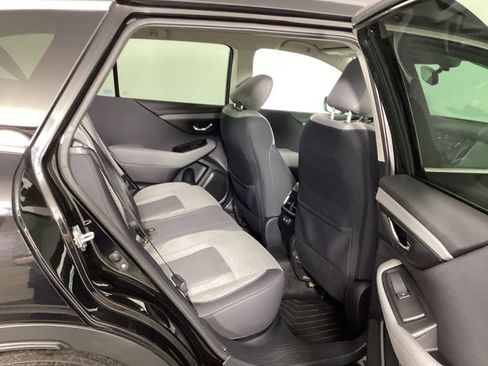 Used 2022 Subaru Outback Premium AWD/4WD image 11