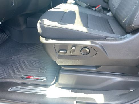 Used 2025 Chevrolet Silverado 1500 LT w/ Z71 Off-Road Package image 22