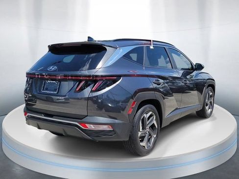 Certified 2023 Hyundai Tucson SEL w/ Convenience Package FWD image 4