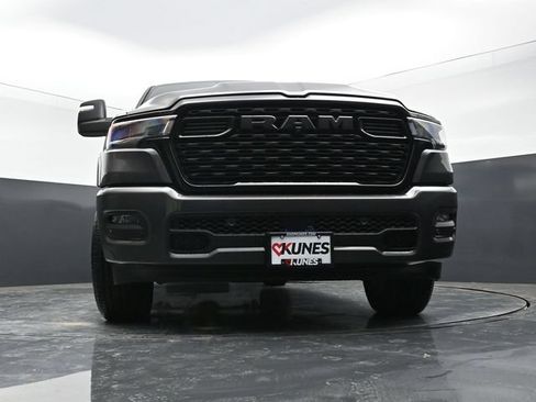 New 2026 RAM 1500 4x4 Crew Cab image 48