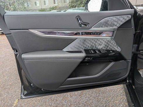 New 2025 BMW 760i xDrive 760i xDrive image 23