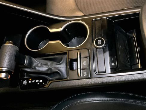 Used 2022 Kia K5 GT-Line w/ GT-Line FWD Premium Package image 16