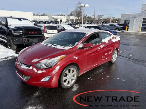 Used 2012 Hyundai Elantra Limited image 1