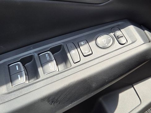 Used 2024 Honda Accord EX-L image 31