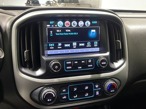 Used 2018 Chevrolet Colorado ZR2 AWD/4WD image 8