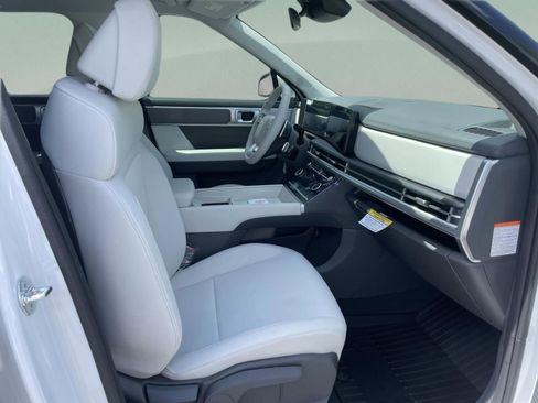 New 2026 Hyundai Santa Fe SE FWD image 22