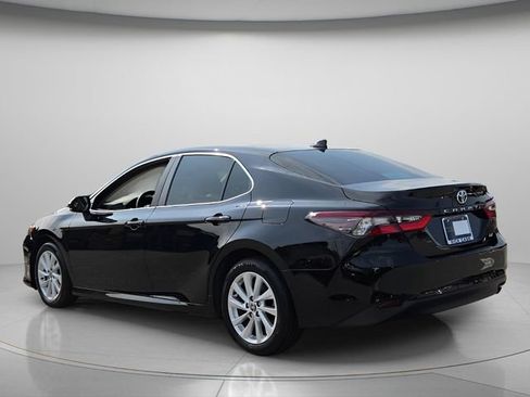 Used 2024 Toyota Camry LE FWD image 6