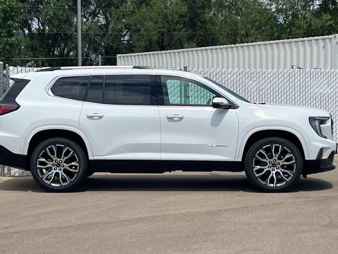 New 2026 GMC Acadia Denali Ultimate AWD/4WD image 3