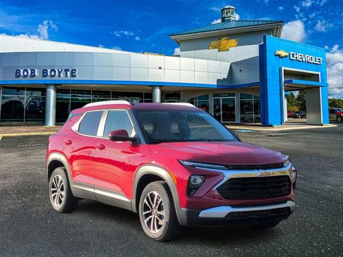 New 2026 Chevrolet TrailBlazer LT w/ Convenience Package AWD/4WD image 9