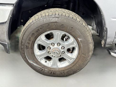 Used 2024 RAM 2500 Big Horn image 38