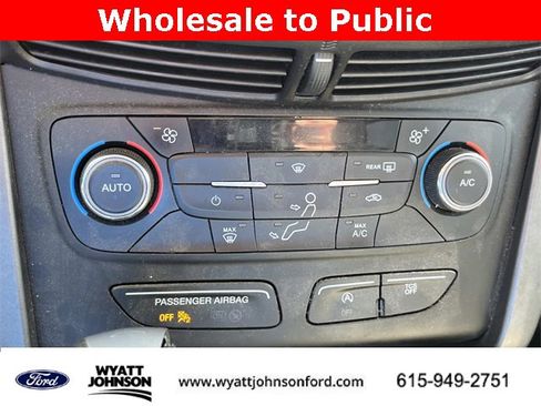 Used 2017 Ford Escape SE image 31