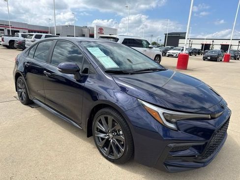 Certified 2024 Toyota Corolla SE FWD image 2