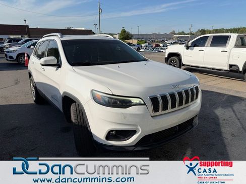 Used 2021 Jeep Cherokee Latitude Plus w/ Sun & Sound Group AWD/4WD image 1