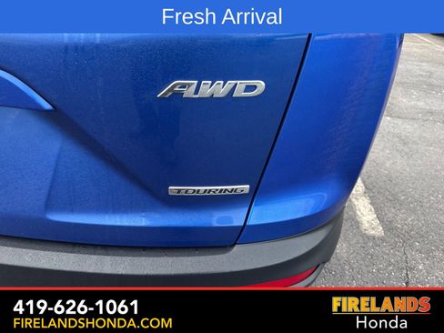 Used 2022 Honda CR-V Touring image 4