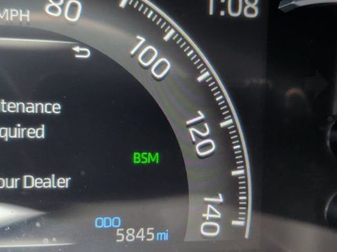Used 2025 Toyota RAV4 XLE w/ Convenience Package FWD image 22