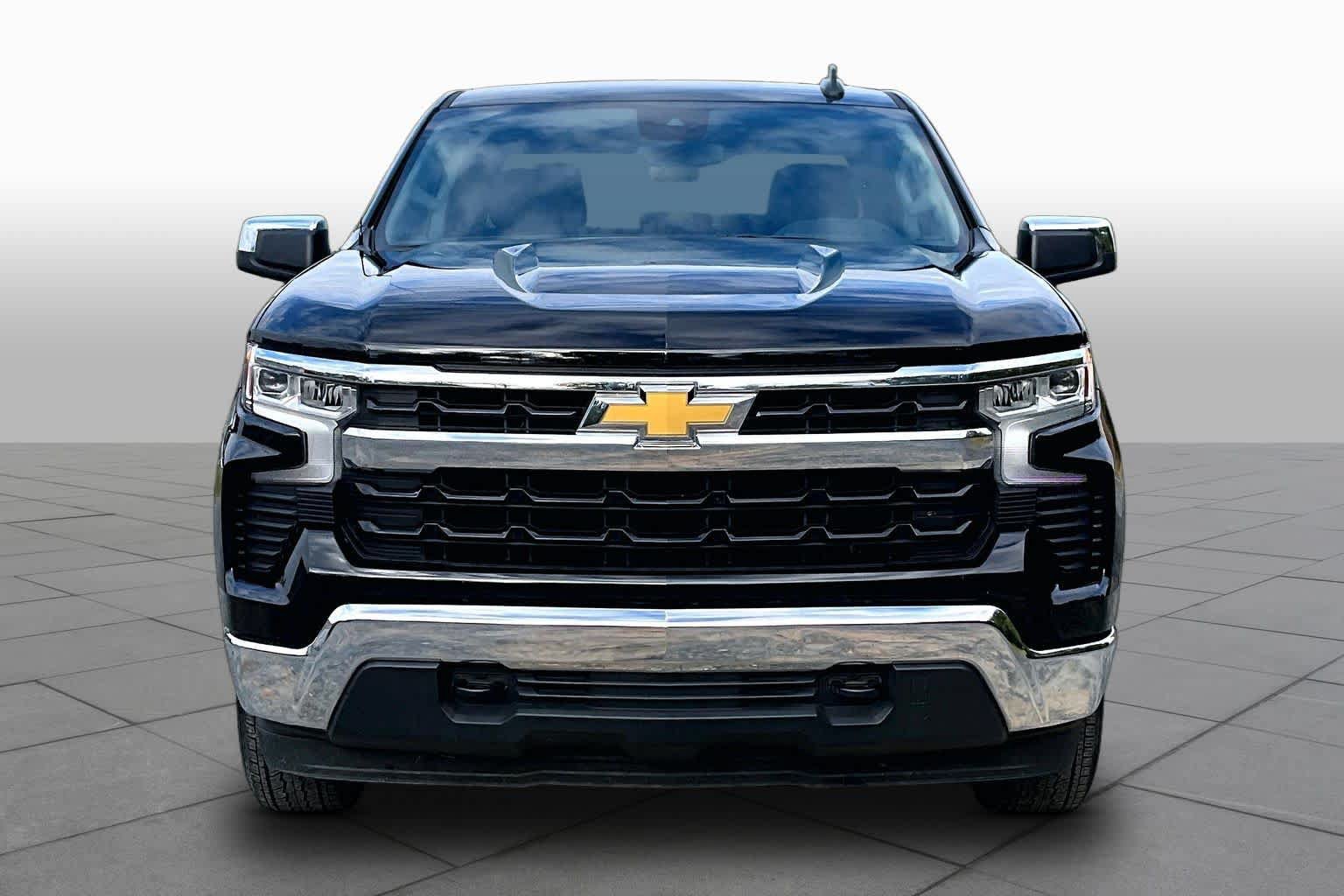 Used 2026 Chevrolet Silverado 1500 LT AWD/4WD image 4