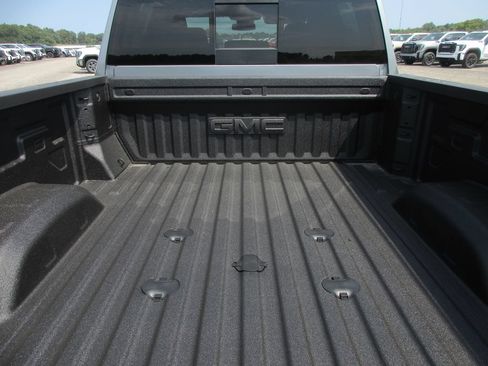 New 2026 GMC Sierra 2500 SLE w/ SLE Value Package; AWD/4WD image 7