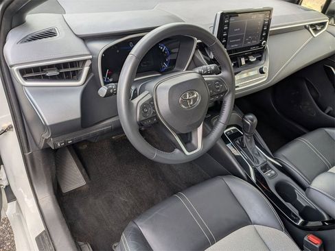 Used 2022 Toyota Corolla XSE image 11
