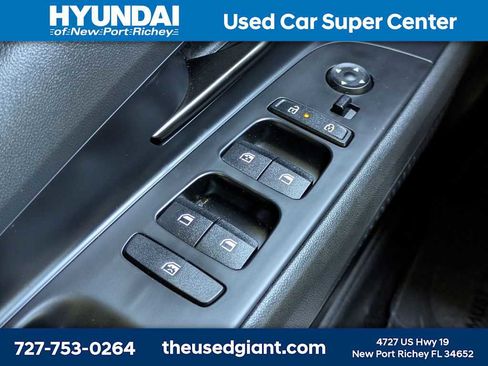 Certified 2025 Hyundai Elantra Sport FWD image 24