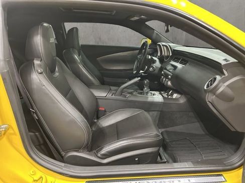 Used 2010 Chevrolet Camaro SS w/ LPO, Ground Effects Package RWD image 20