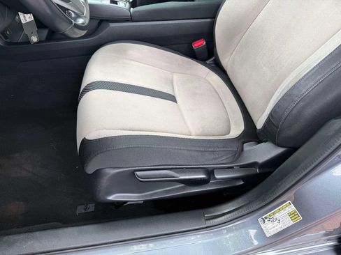 Used 2018 Honda Civic Sport image 14