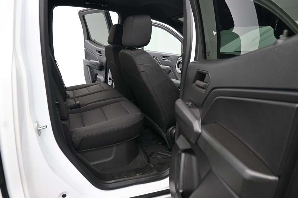 Used 2024 Chevrolet Colorado Trail Boss w/ Technology Package AWD/4WD image 23