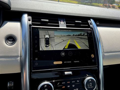 Used 2023 Land Rover Discovery HSE R-Dynamic image 23