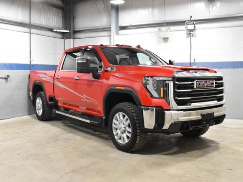 Used 2024 GMC Sierra 2500 SLT w/ SLT Convenience Package image 27