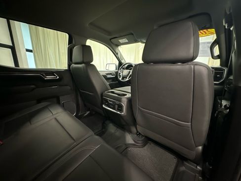 Certified 2024 Chevrolet Silverado 1500 LTZ w/ LTZ Convenience Package II image 23