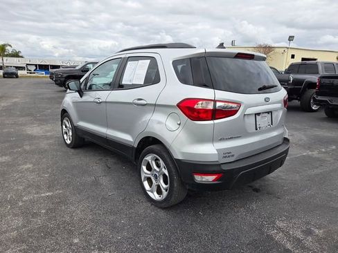 Used 2021 Ford EcoSport SE w/ SE Convenience Package image 8
